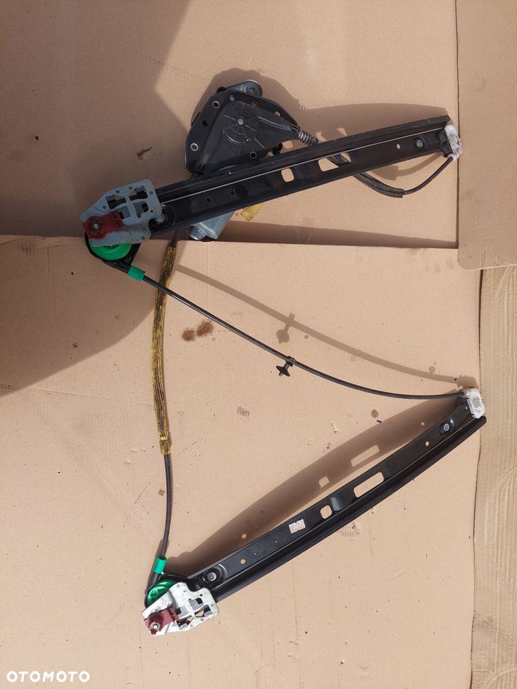 BMW E46 SEDAN KOMBI PRAWY PRZÓD PODNOŚNIK SZYBY