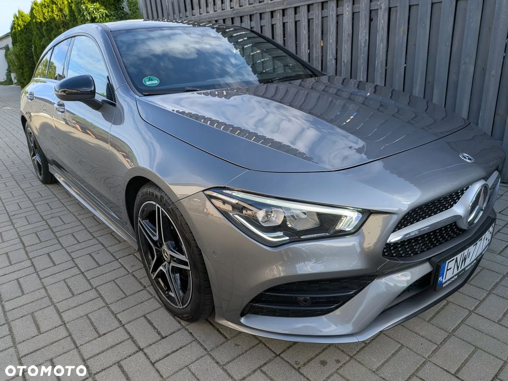 Mercedes-Benz CLA 200 d 8G-DCT AMG Line - 2
