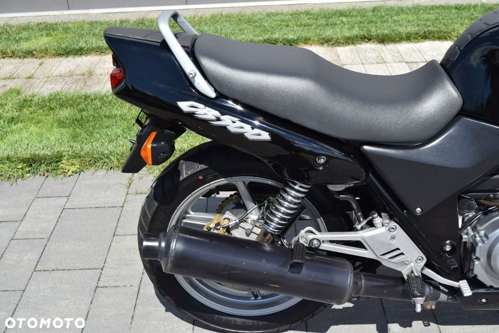 Honda CB - 7