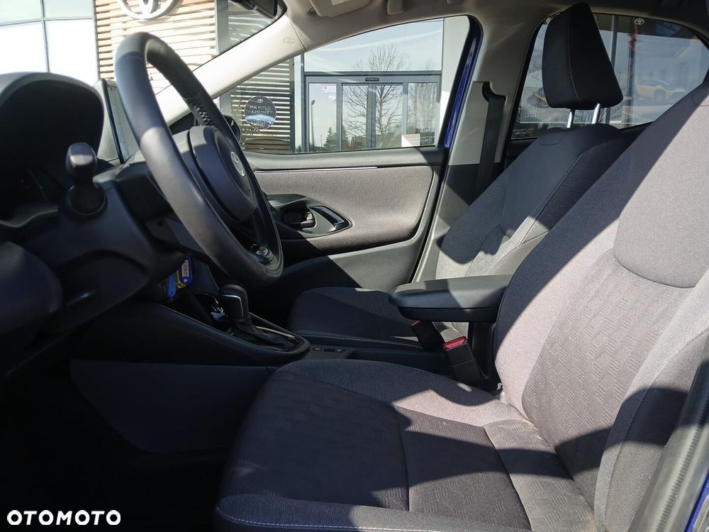 Toyota Yaris Hybrid 1.5 Style - 16