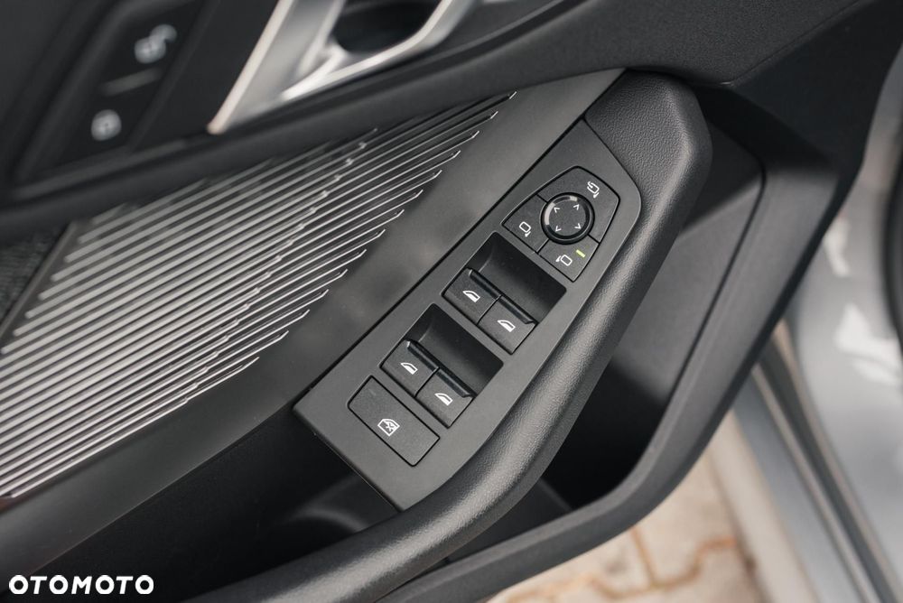 BMW Seria 1 118d M Sport - 30