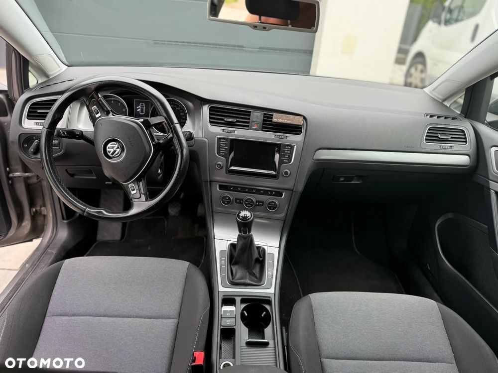 Volkswagen Golf 1.4 TSI BMT Highline - 12