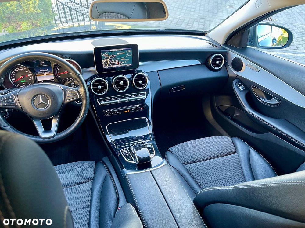 Mercedes-Benz Klasa C 180 9G-TRONIC - 9