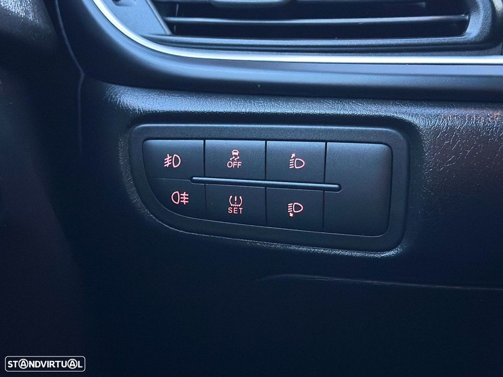 Fiat Tipo 1.3 M-Jet Easy J17 - 19