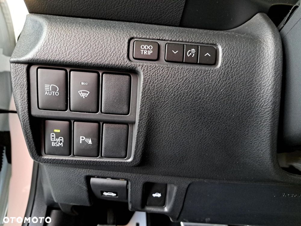 Lexus RC F Track Edition - 25