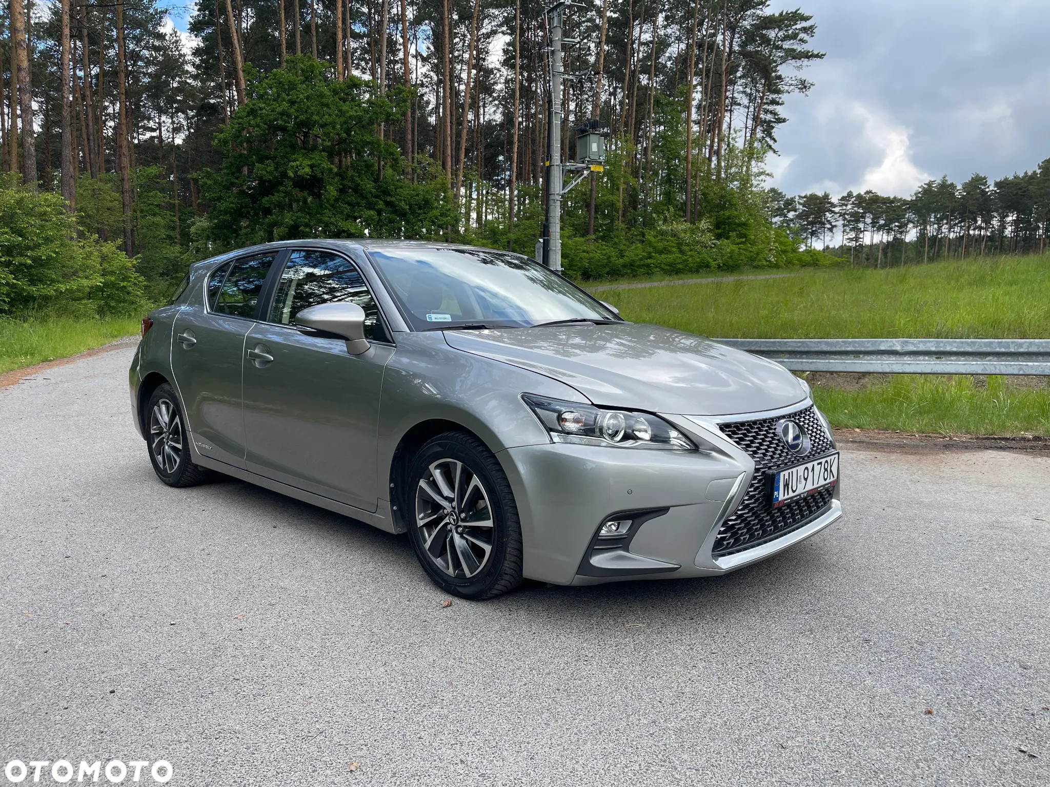 Lexus CT 200h Black - 7