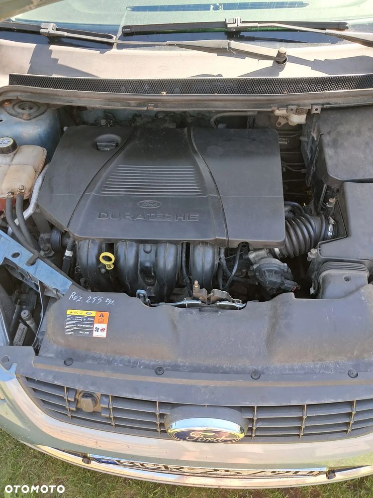 Ford Focus 1.8 Style+ - 3