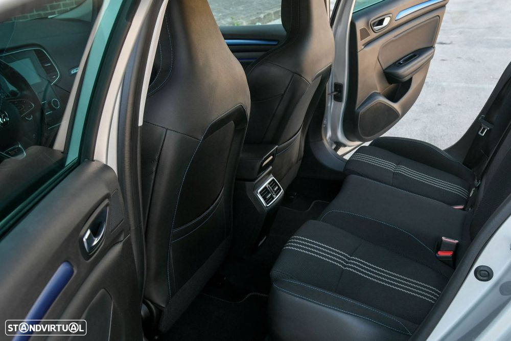 Renault Mégane — fotografia 8