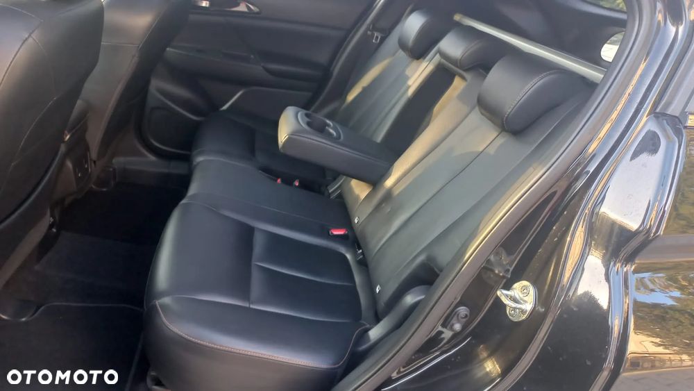 Mitsubishi Eclipse Cross 1.5 T GPF Inform - 15