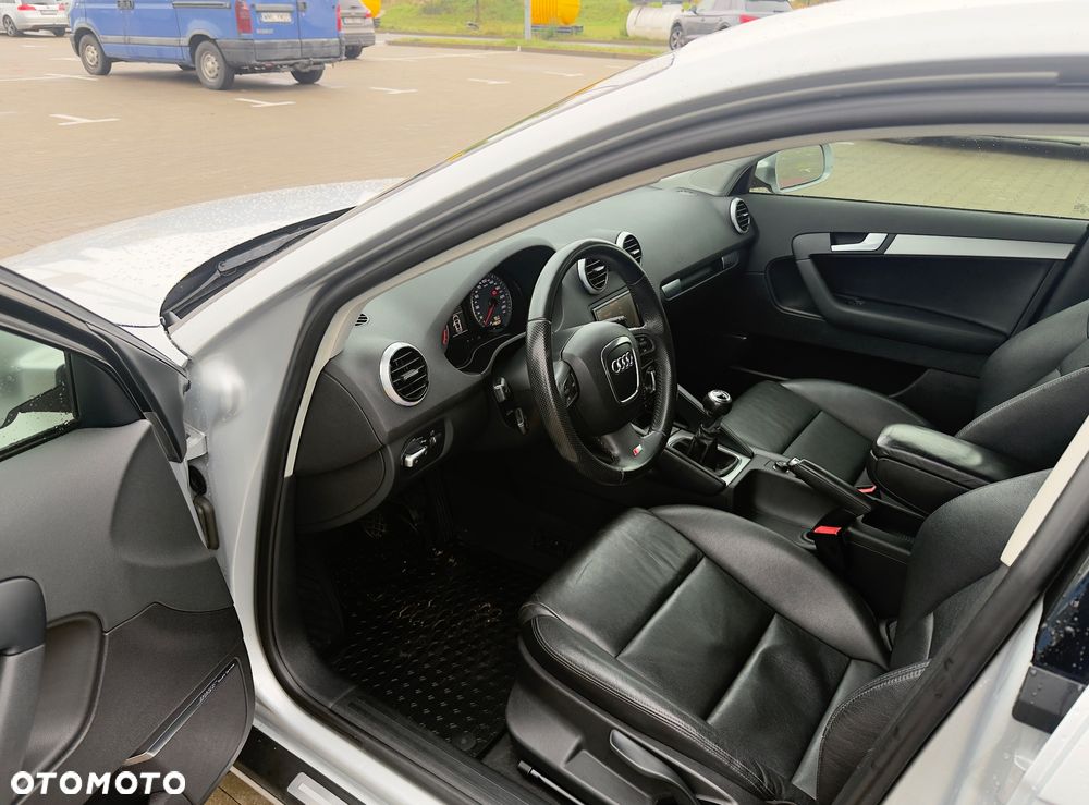 Audi A3 Sportback 2012 photo 5