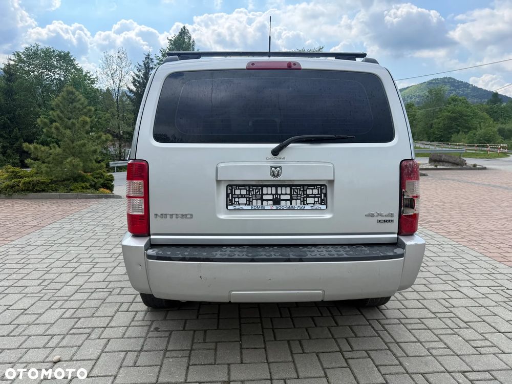 Dodge Nitro 2.8 CRD DPF Automatik SXT - 6