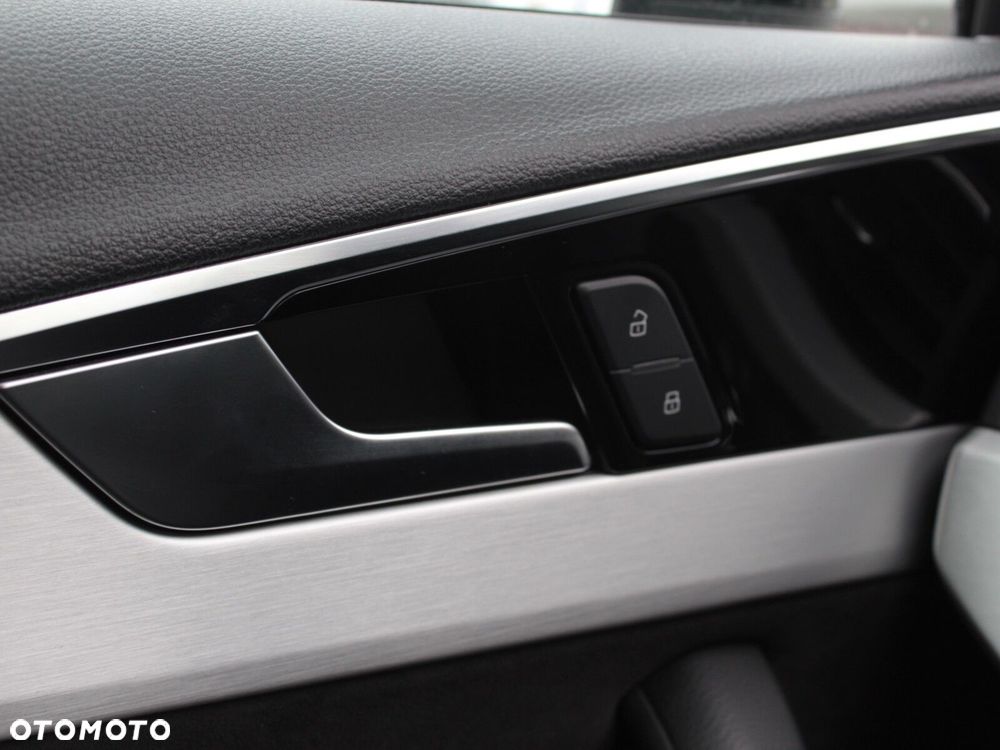 Audi A4 Limousine - 38