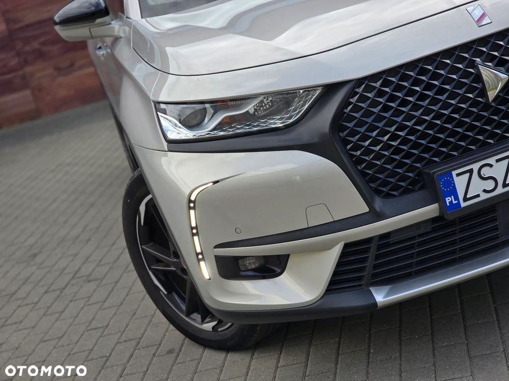 DS Automobiles DS 7 Crossback 1.6 E-Tense Performance Line + - 6