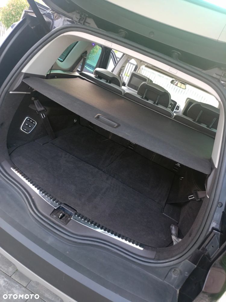 Renault Espace 1.6 dCi Energy Initiale Paris EDC 7os - 34