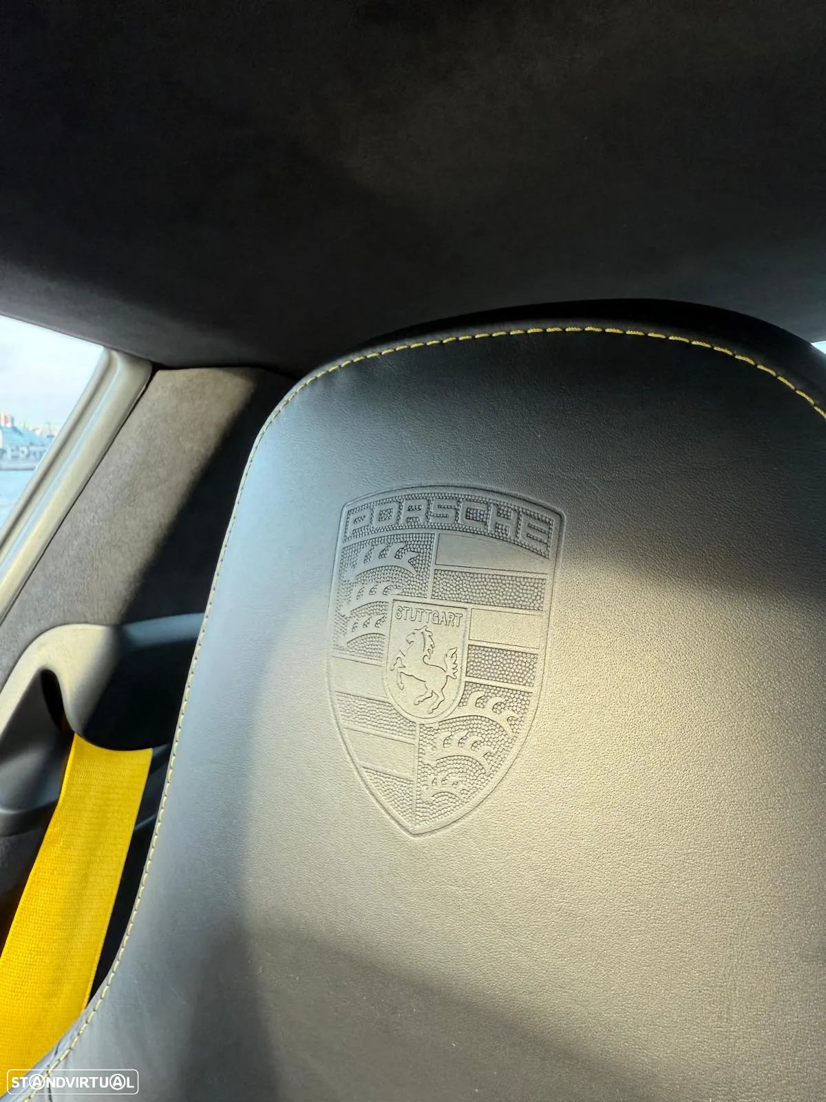Porsche 911 (991) Turbo S - 12
