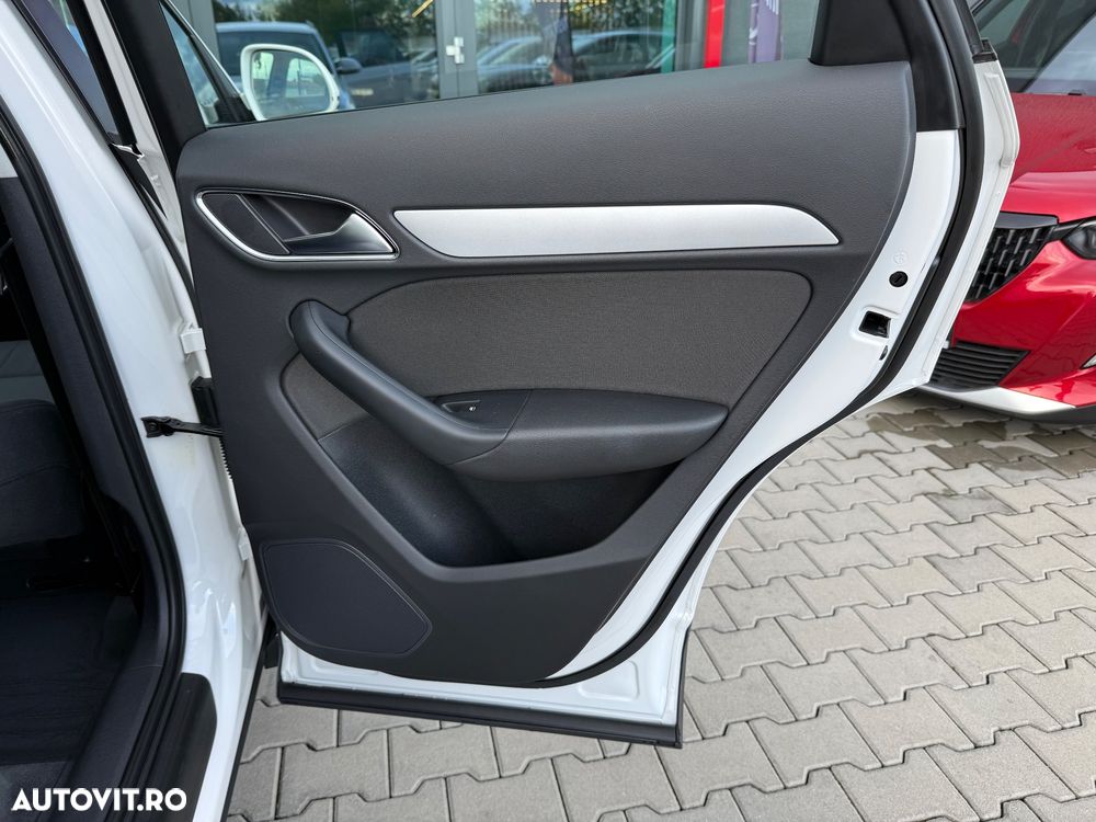 Audi Q3 1.4 TFSI Stronic - 26