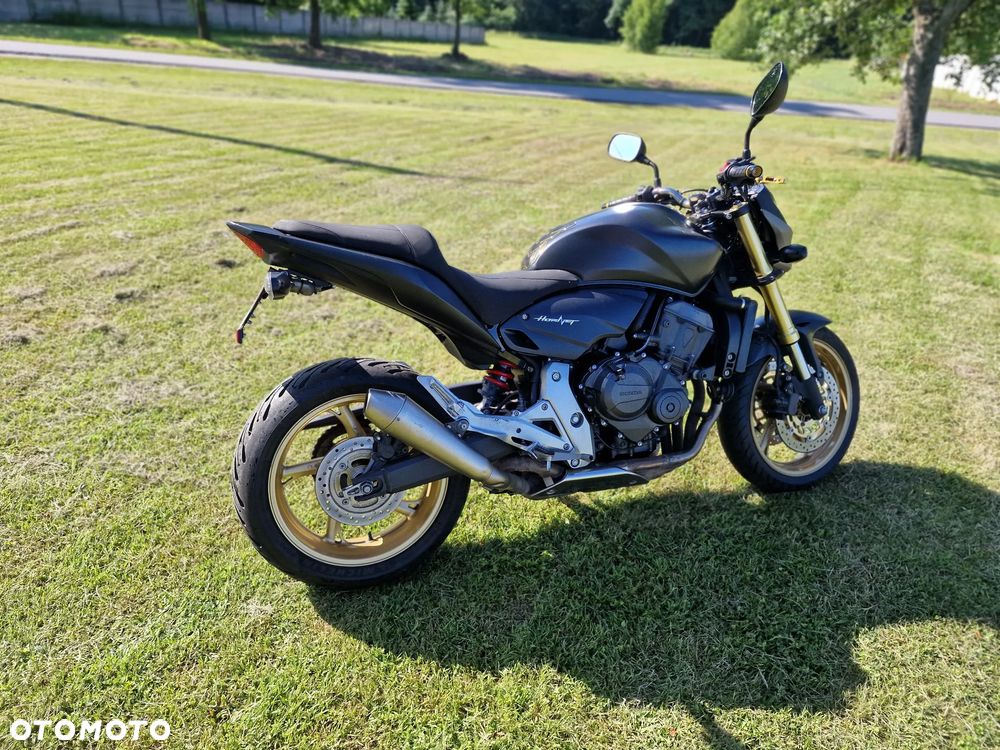 Honda CB - 12