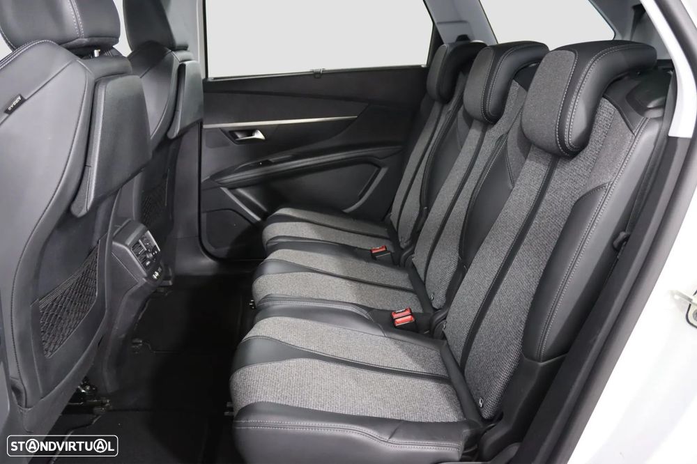 Peugeot 5008 - 14