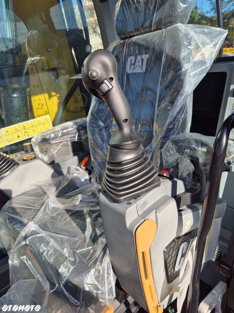 Caterpillar M314 M315 NOWA MASZYNA - 9