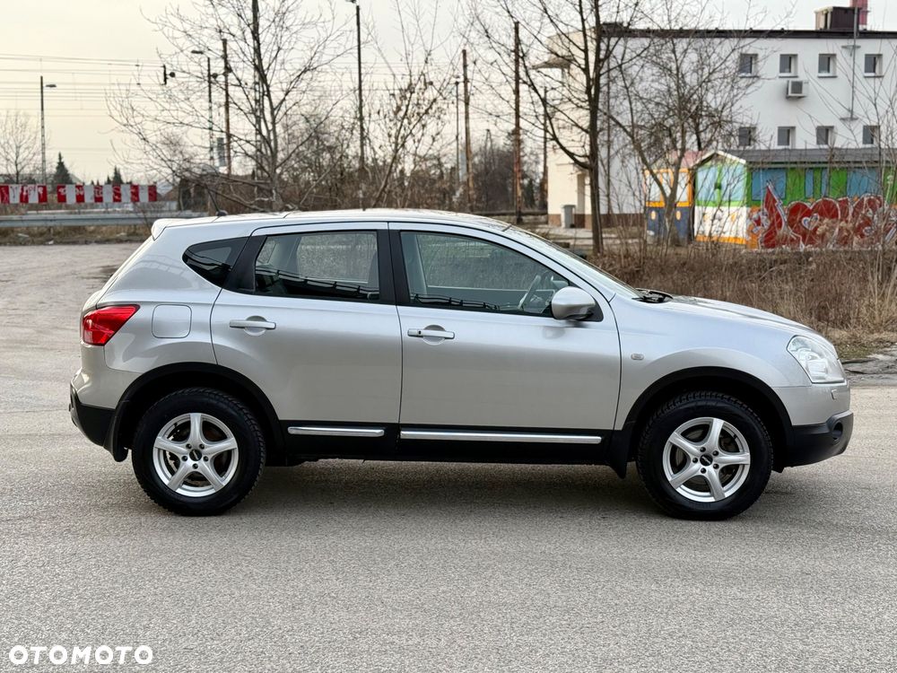 Nissan Qashqai 2.0 CVT tekna - 13