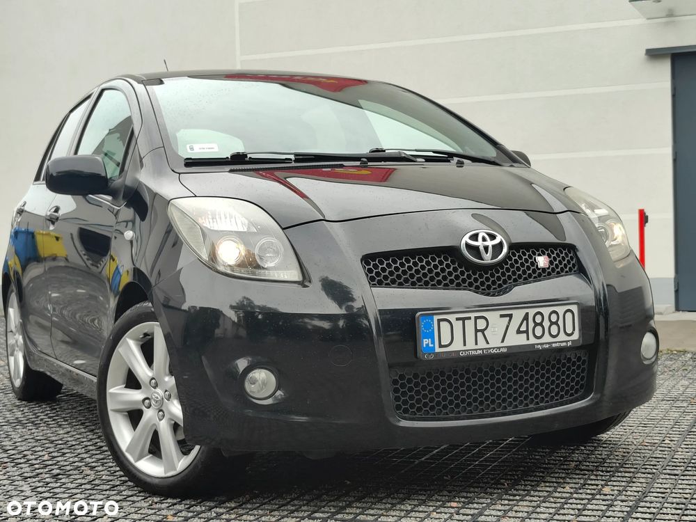 Toyota Yaris - 14