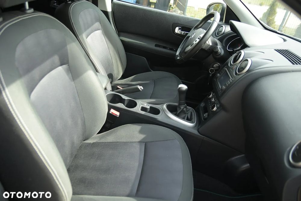 Nissan Qashqai 1.6 visia Start/Stop - 21