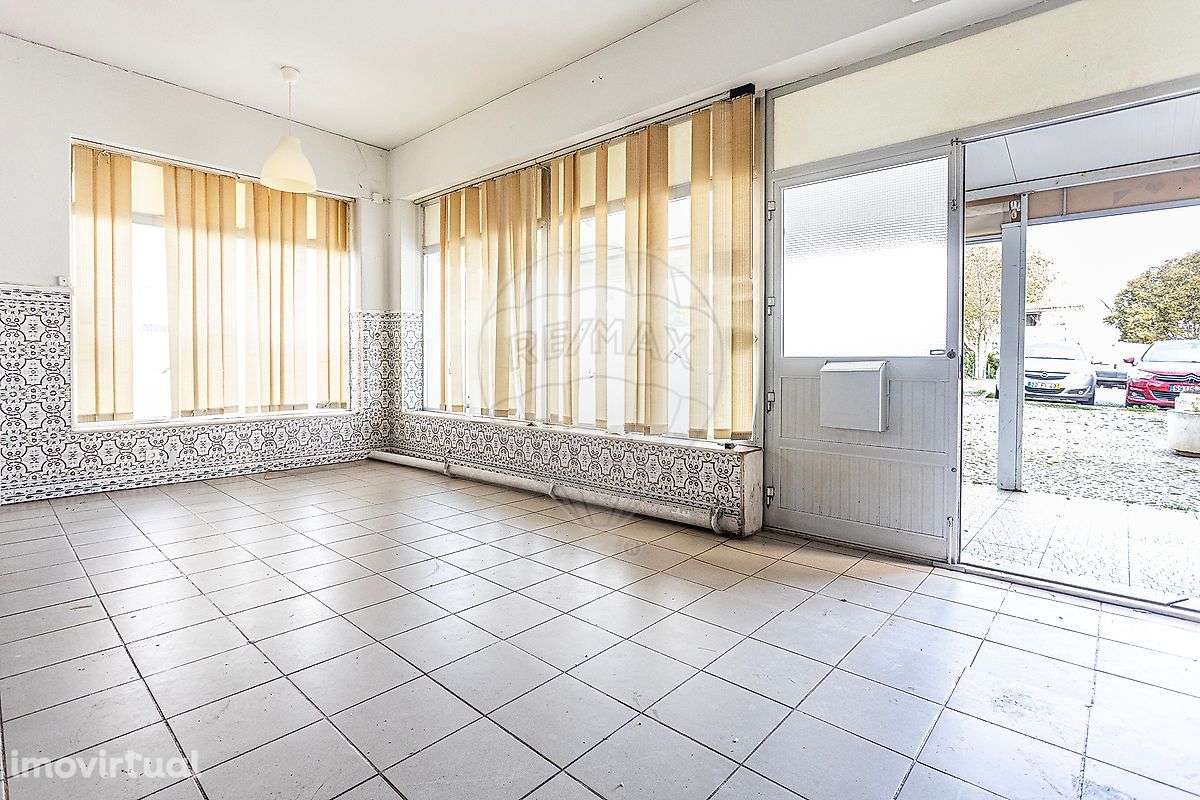 Outros - Comercial  para arrendamento - Grande imagem: 3/10