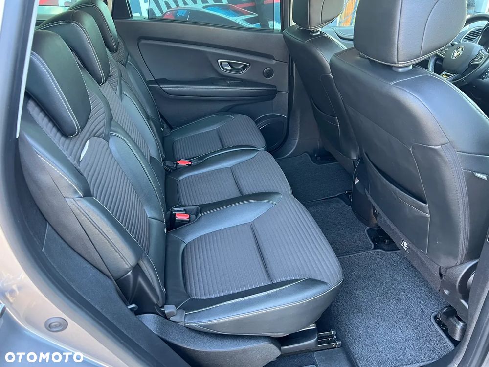 Renault Grand Scenic Gr 1.3 TCe FAP Intens - 27