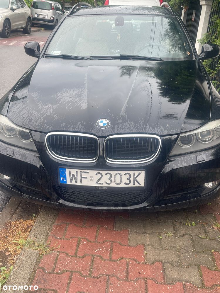 BMW Seria 3 318d DPF - 3