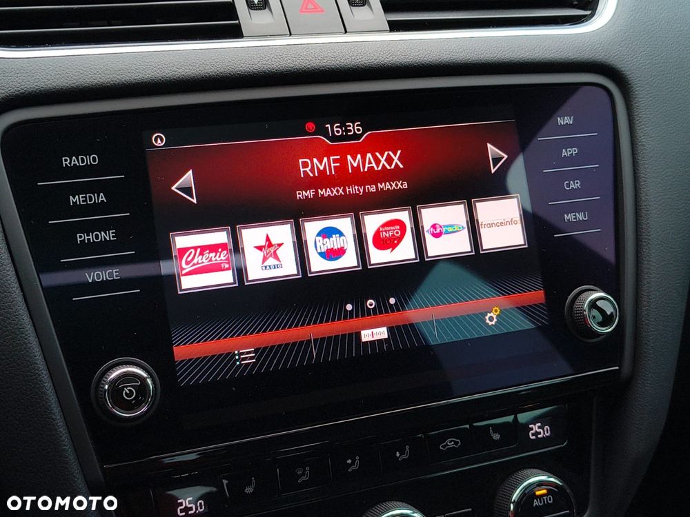 Skoda Octavia 2.0 TDI L&K DSG - 30