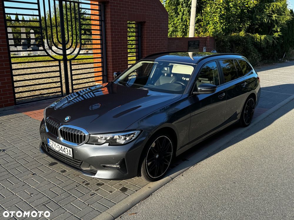 BMW Seria 3 320d xDrive Edition Luxury Line Purity - 14