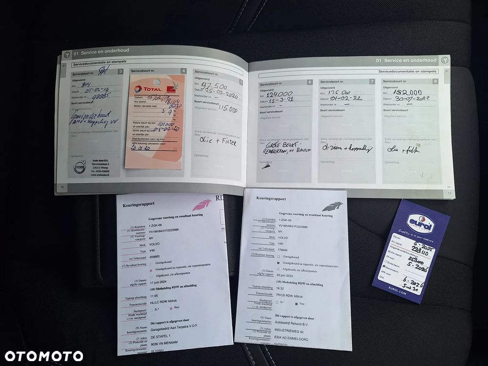 Volvo V40 D2 Momentum - 29