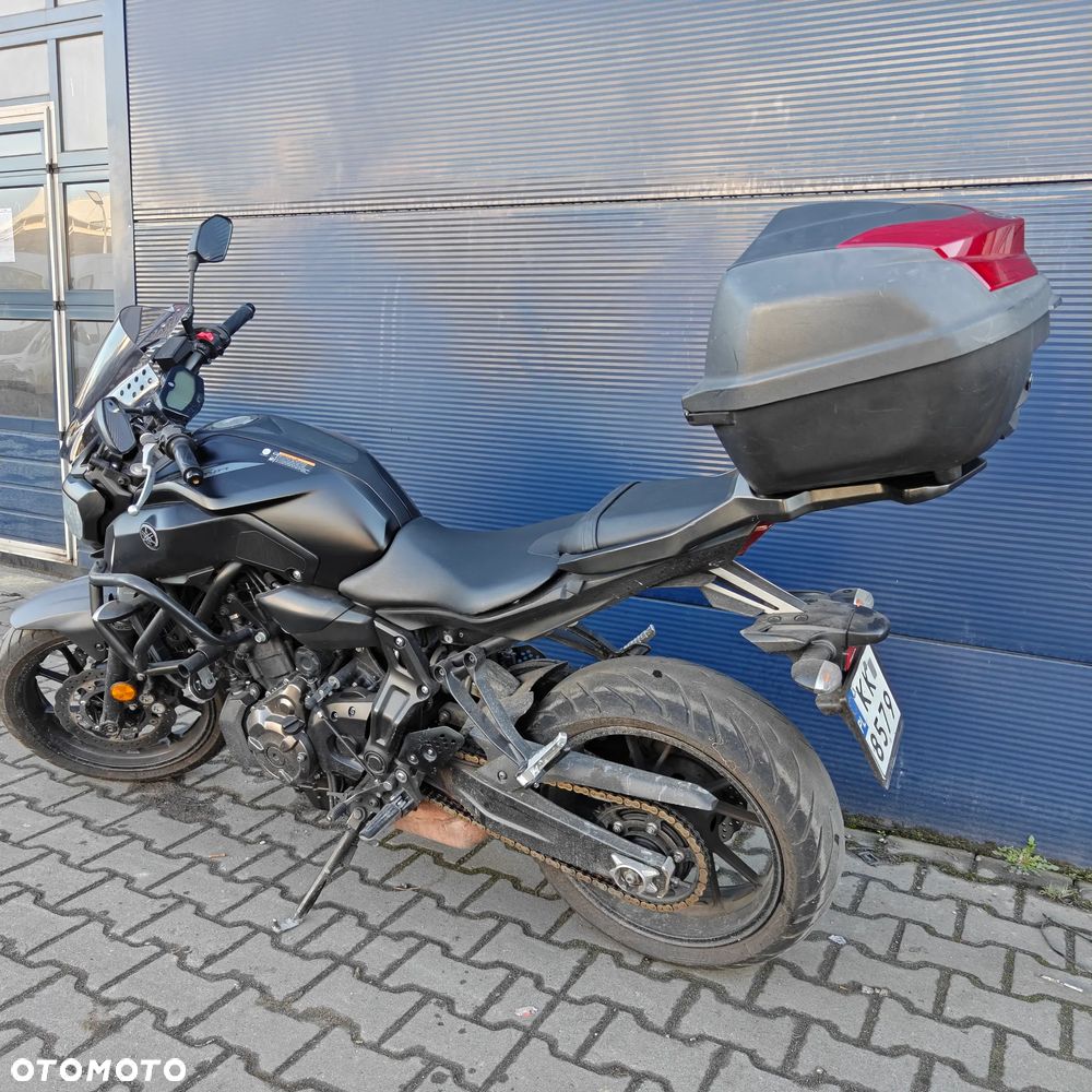 Yamaha MT - 5