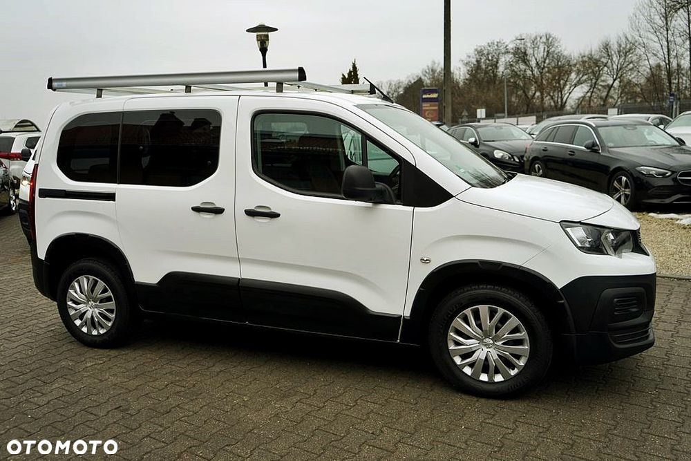 Peugeot Rifter - 14