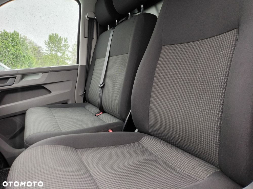 Volkswagen Transporter - 30