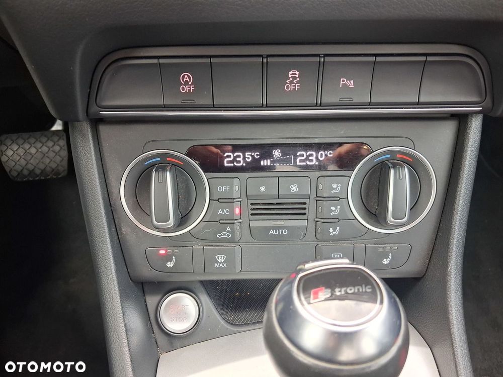 Audi Q3 - 24