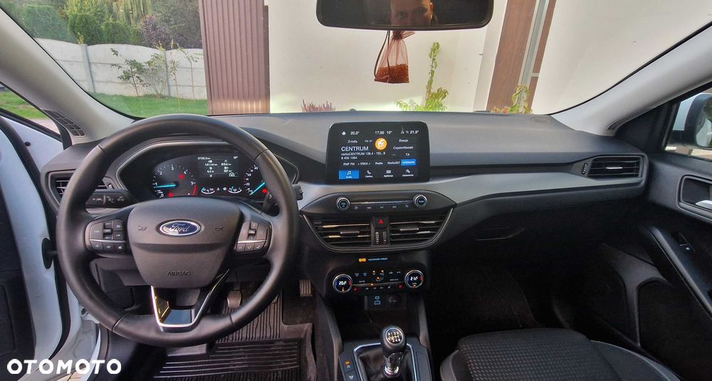Ford Focus - 8