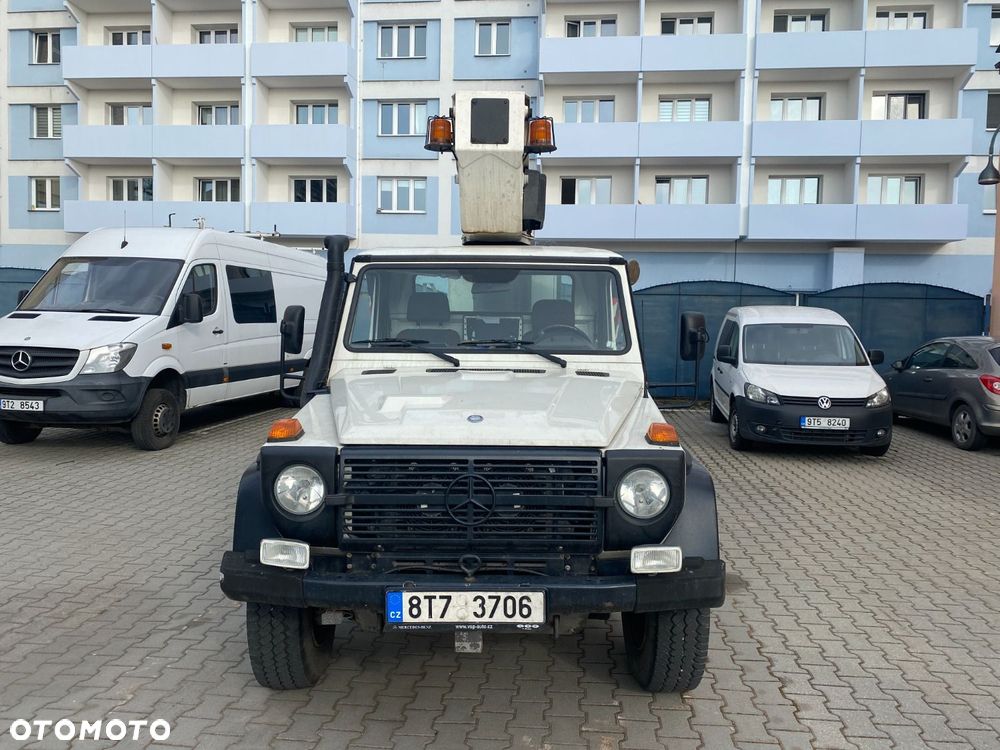 Versalift G 300 Cdi 4X4 - 2