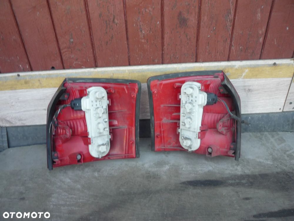 AUDI A4 B6 KOMBI LAMPA TYLNA LEWA LUB PRAWA - 5