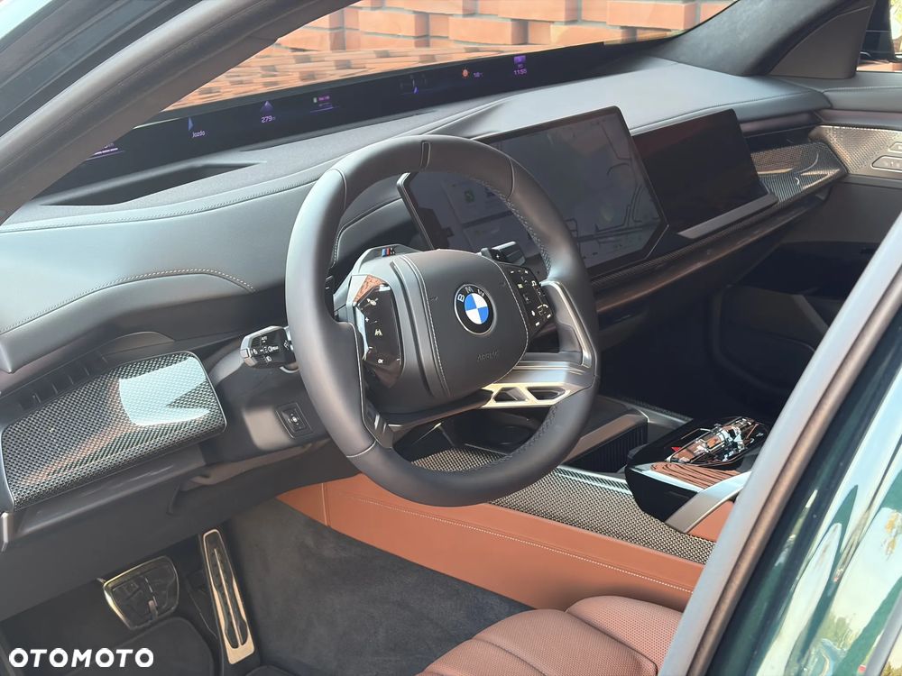 BMW Seria 7 740 xDrive mHEV sport - 17