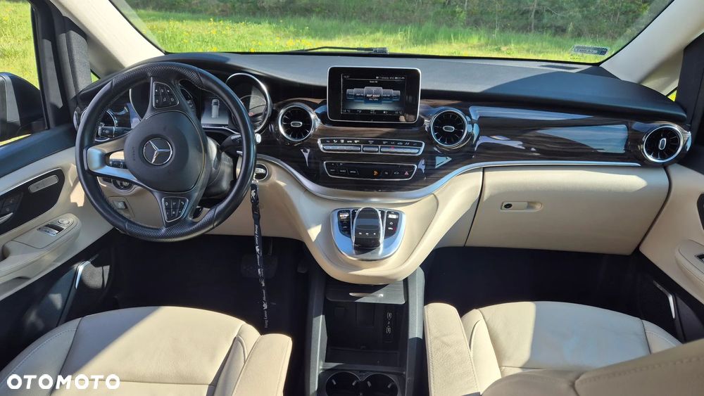 Mercedes-Benz Klasa V 300 d Avantgarde 9G-Tronic (ekstra d³) - 9