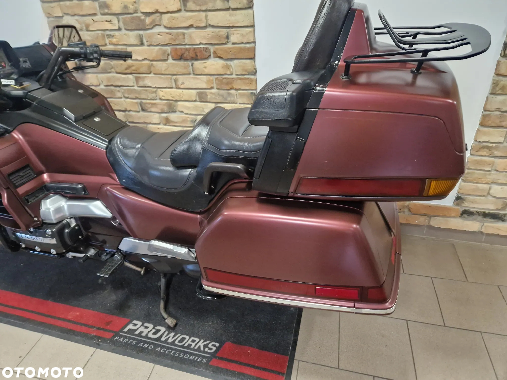 Honda GL - 10