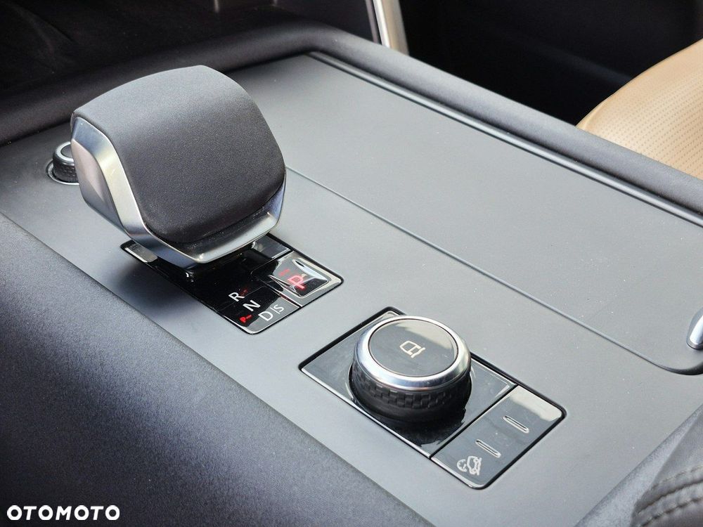 Land Rover Discovery 3.0 D300 mHEV R-Dynamic HSE - 34