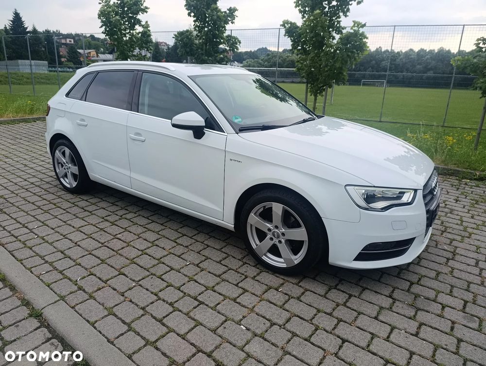 Audi A3 Sportback 30 g-tron S tronic - 6