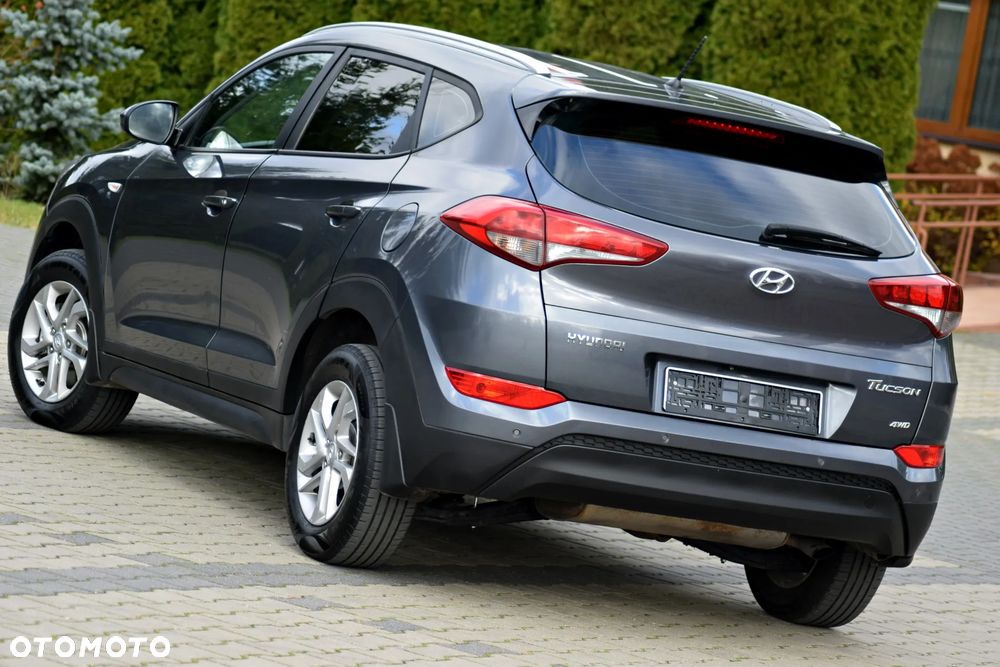 Hyundai Tucson 2.0 CRDI 4WD Automatik Premium - 3