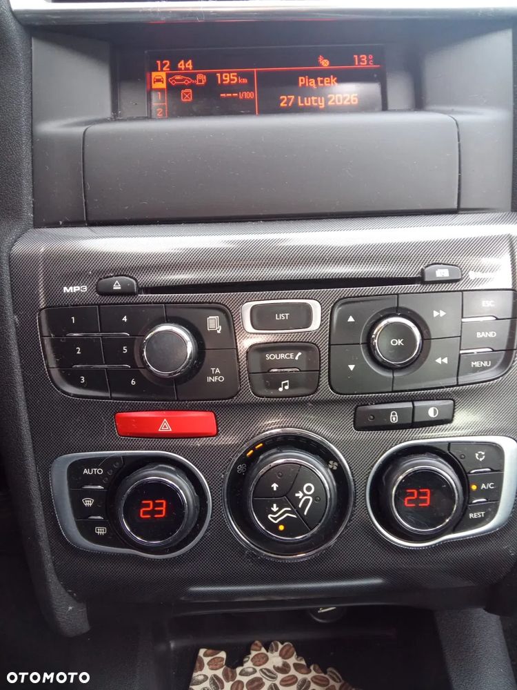 Citroën C4 1.6 HDi Exclusive - 13