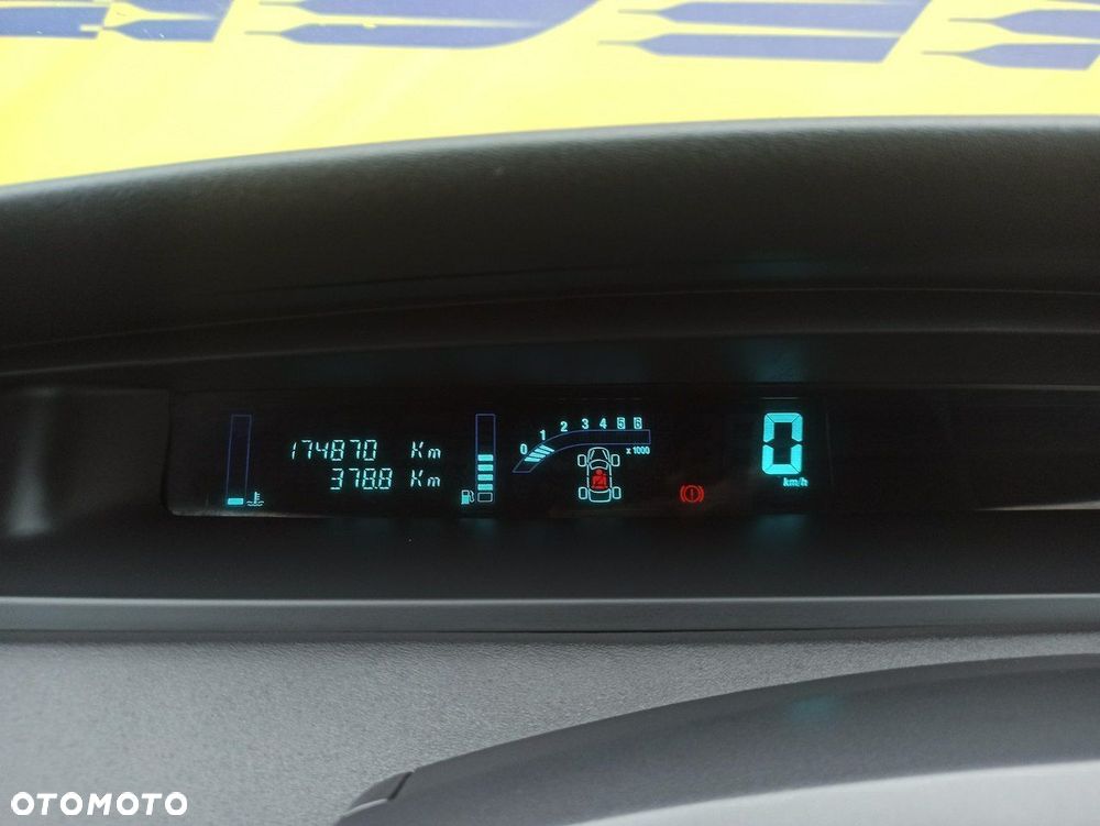 Renault Scenic - 16