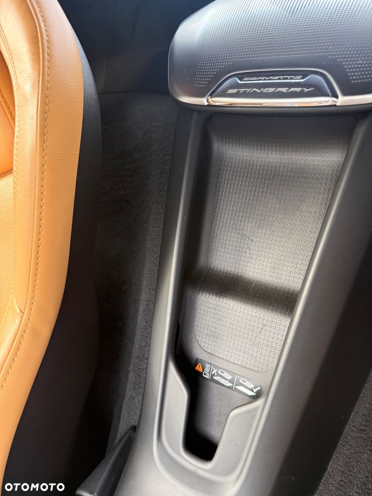 Chevrolet Corvette Stingray 2LT 6.2 V8 Automatik - 30