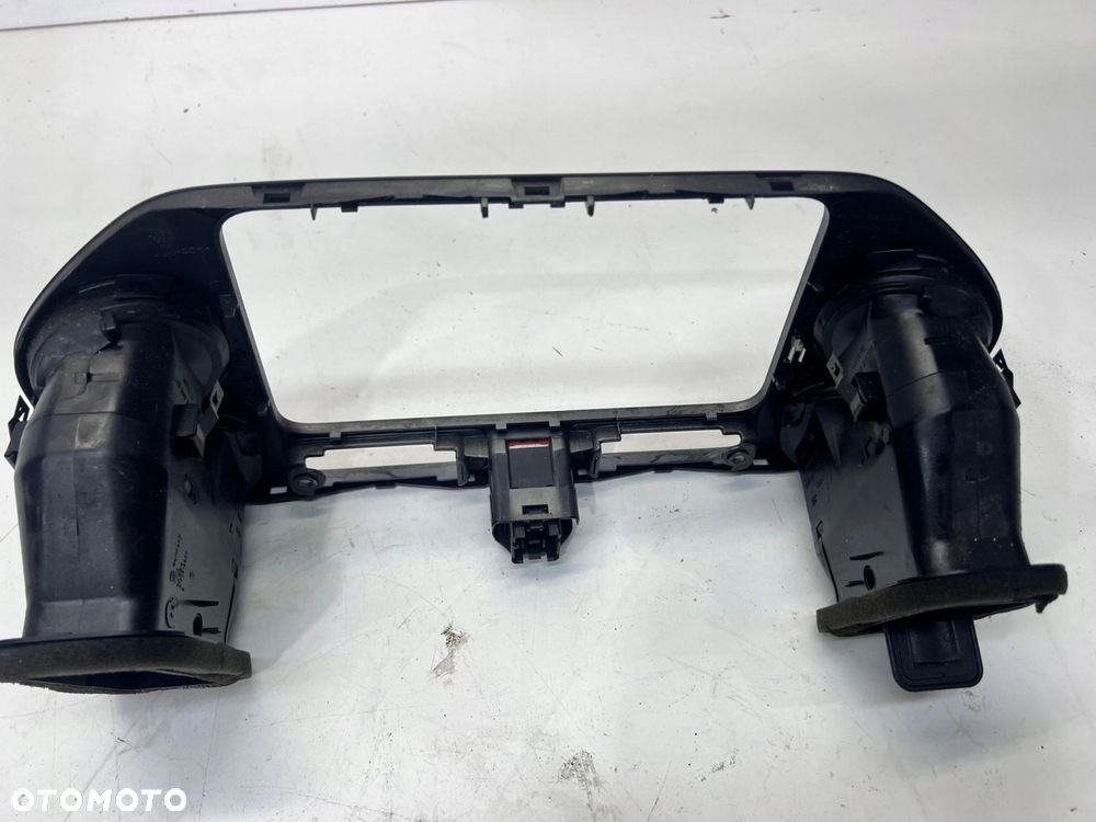 LISTWA DEKOR KRATKI NAWIEWU VW TIGUAN 5M0858071K - 2