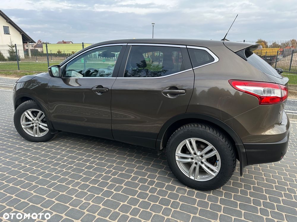 Nissan Qashqai 1.6 dCi 4 x 4 DPF acenta - 5